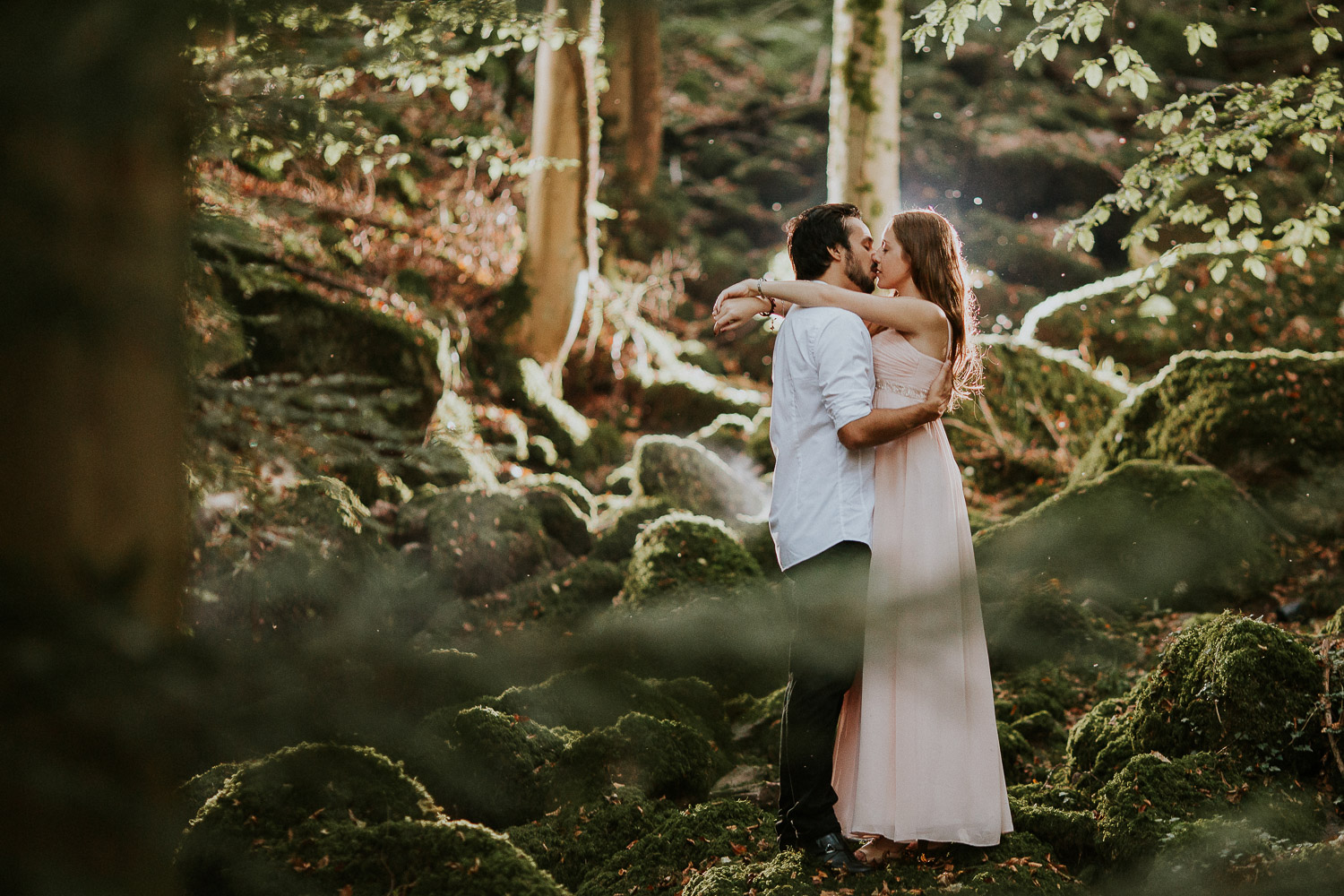 evelyn-denis_engagement-photo-shoot-in-pforzheim_19