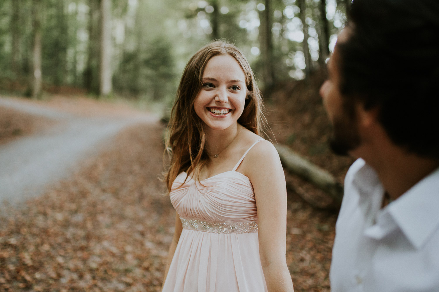 evelyn-denis_engagement-photo-shoot-in-pforzheim_5